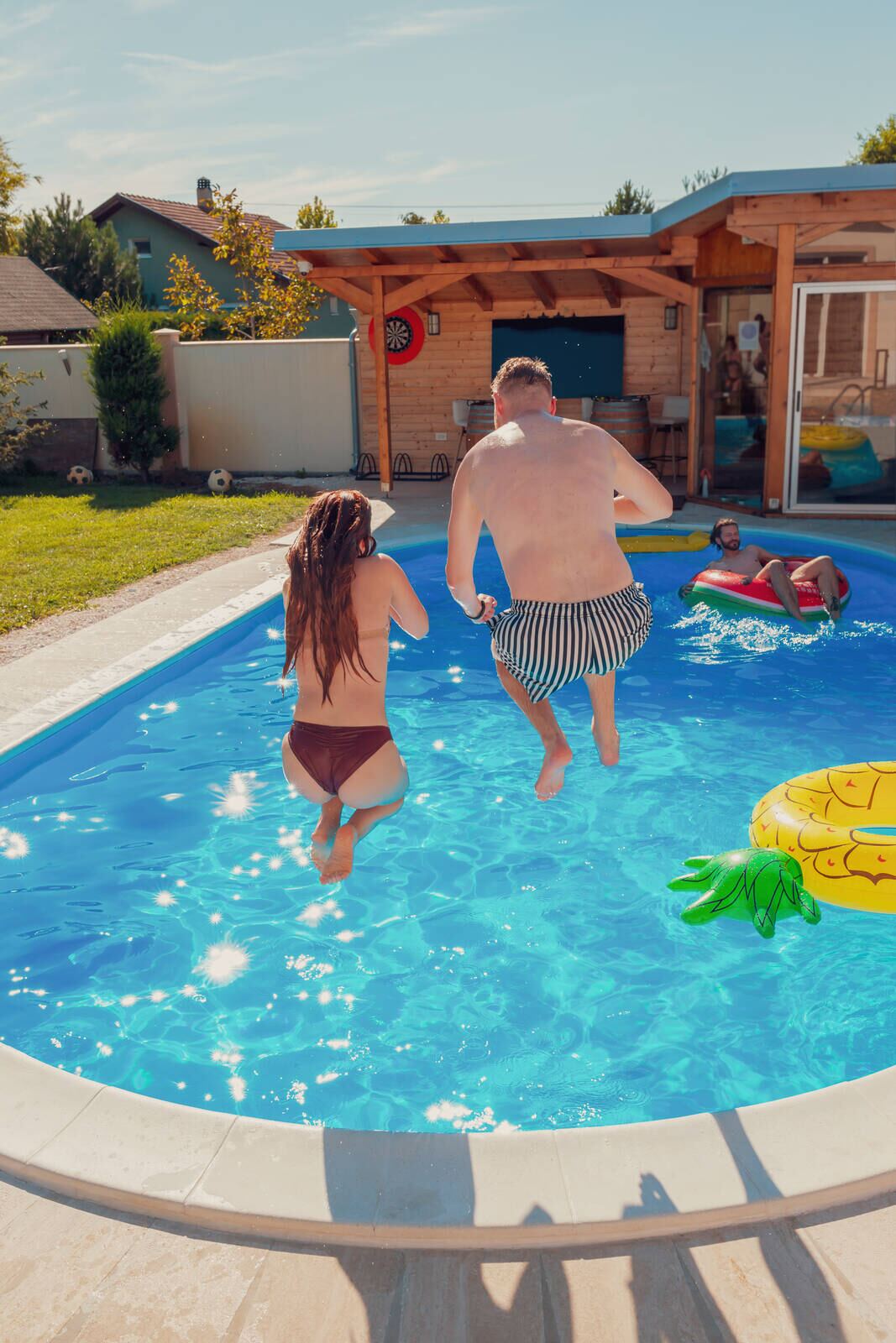 Desert Blue pool technician